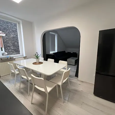 Premium Near Duesseldorf Airport *